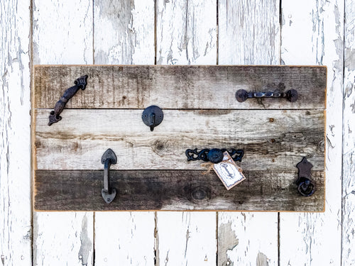 Grandy’s Barn Wood Decorative Wall Hanger